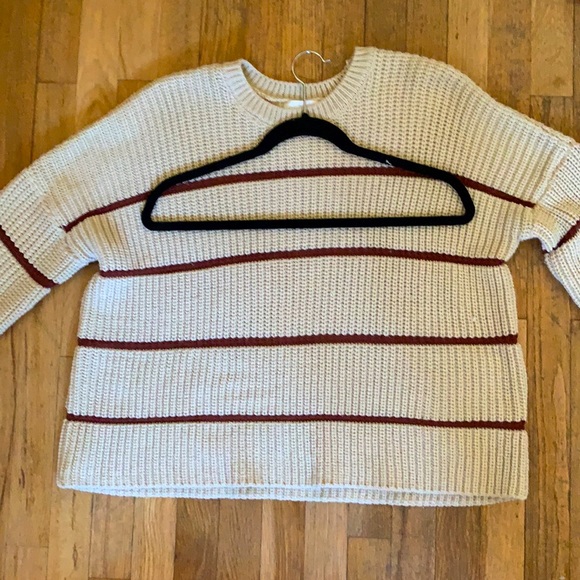 Sweater - Picture 3 of 4